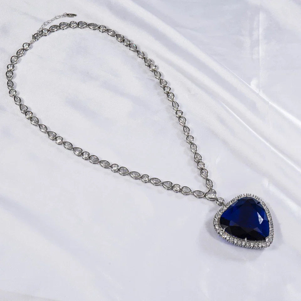 Titanic Heart of The Ocean Necklace & Earring Set with Blue & Green Crystals 18”